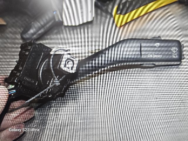 bontott VW GOLF V Jobb első Irányjelző