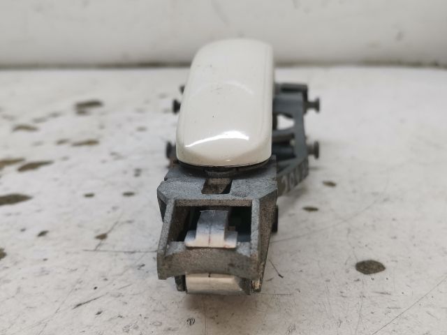 bontott VW GOLF V Jobb első Külső Kilincs