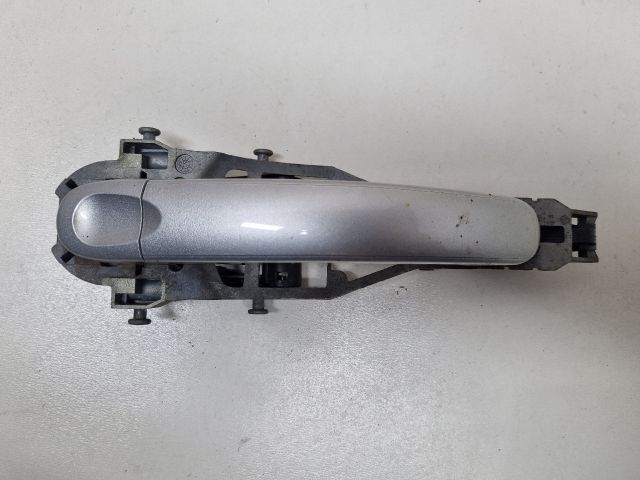 bontott VW GOLF V Jobb első Külső Kilincs