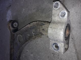 bontott VW GOLF V Jobb első Lengőkar