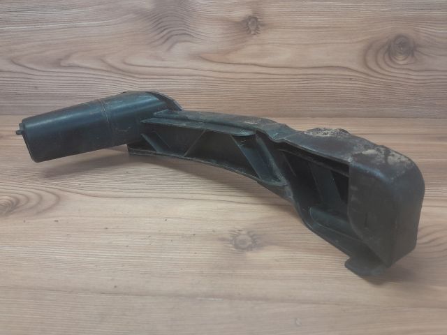 bontott VW GOLF V Jobb első Oldal Lökhárító Tartó (Műanyag)