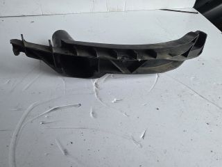 bontott VW GOLF V Jobb első Oldal Lökhárító Tartó (Műanyag)