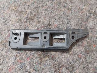 bontott VW GOLF V Jobb első Oldal Lökhárító Tartó (Műanyag)