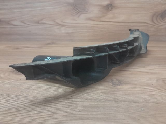 bontott VW GOLF V Jobb első Oldal Lökhárító Tartó (Műanyag)