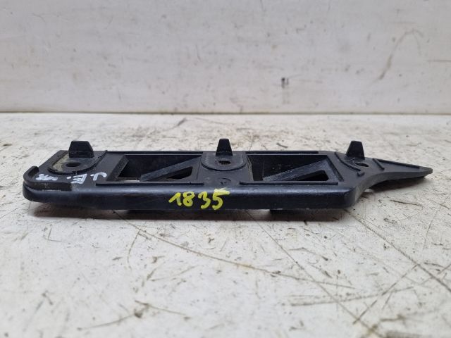 bontott VW GOLF V Jobb első Oldal Lökhárító Tartó (Műanyag)