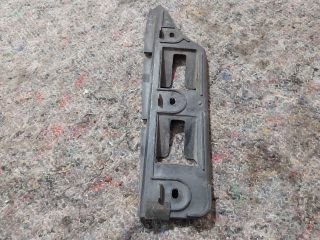 bontott VW GOLF V Jobb első Oldal Lökhárító Tartó (Műanyag)