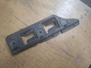 bontott VW GOLF V Jobb első Oldal Lökhárító Tartó (Műanyag)