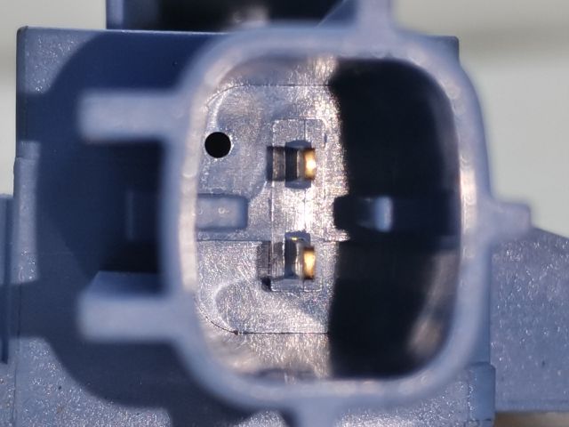 bontott VW GOLF V Jobb első Oldal Ütközés Érzékelő