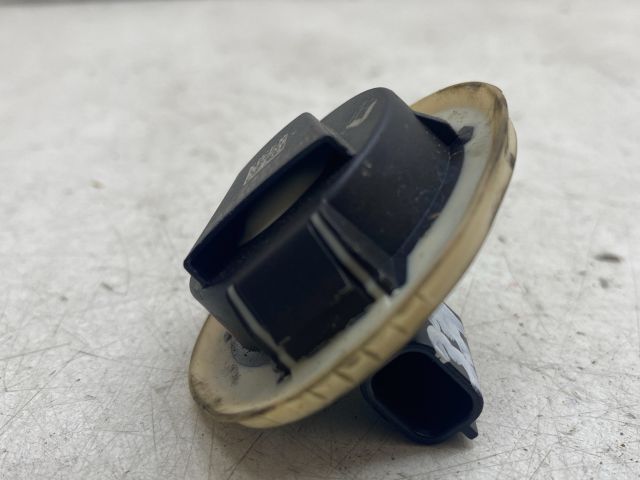 bontott VW GOLF V Jobb első Oldal Ütközés Érzékelő