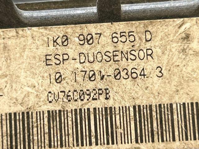 bontott VW GOLF V Jobb első Oldal Ütközés Érzékelő