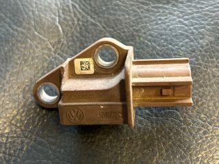 bontott VW GOLF V Jobb első Oldal Ütközés Érzékelő