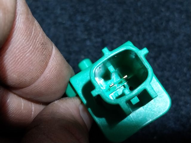 bontott VW GOLF V Jobb első Oldal Ütközés Érzékelő