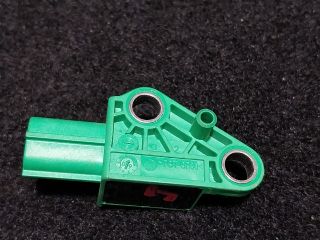 bontott VW GOLF V Jobb első Oldal Ütközés Érzékelő