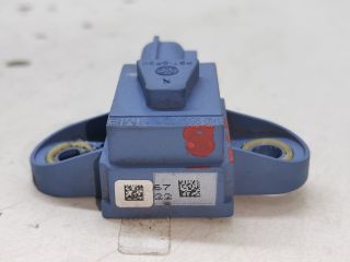 bontott VW GOLF V Jobb első Oldal Ütközés Érzékelő