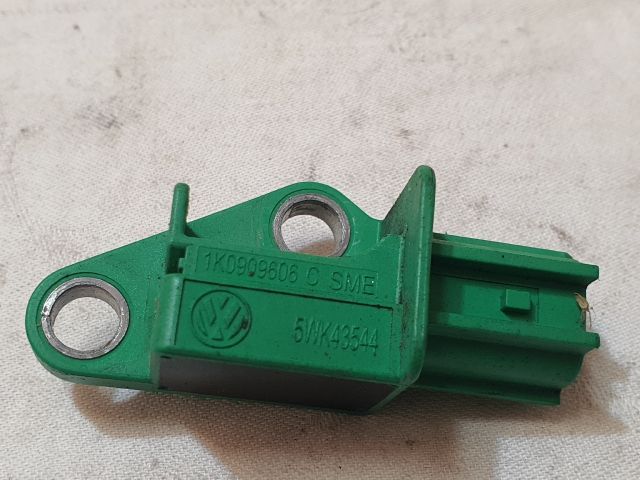 bontott VW GOLF V Jobb első Oldal Ütközés Érzékelő