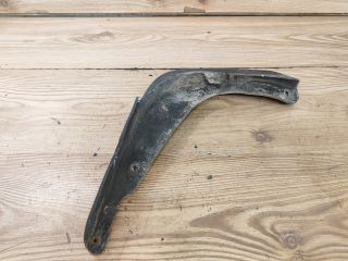 bontott VW GOLF V Jobb első Sárvédő Gumi