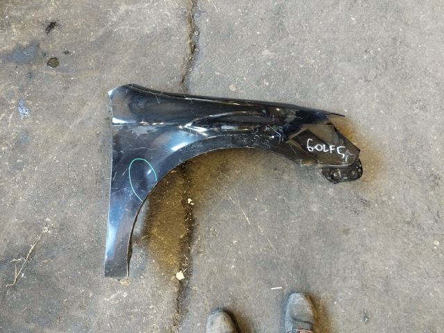 bontott VW GOLF V Jobb első Sárvédő