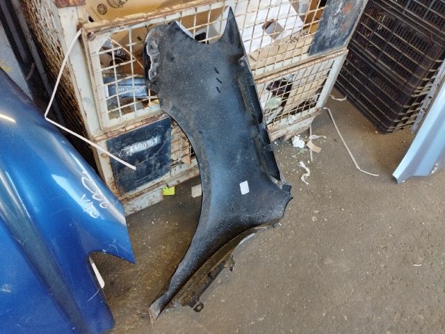 bontott VW GOLF V Jobb első Sárvédő