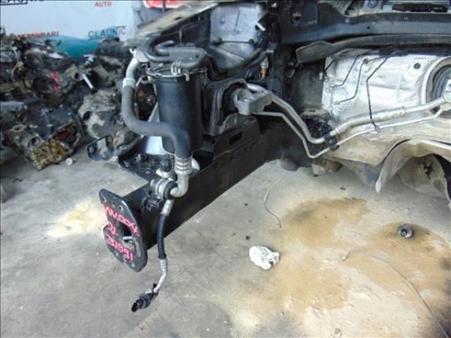 bontott VW GOLF V Jobb első Ütközéscsillapító