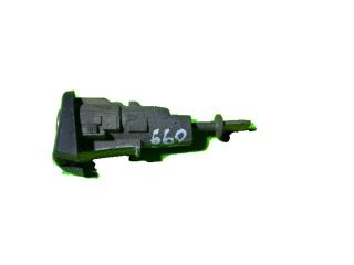 bontott VW GOLF V Jobb első Zárbetét