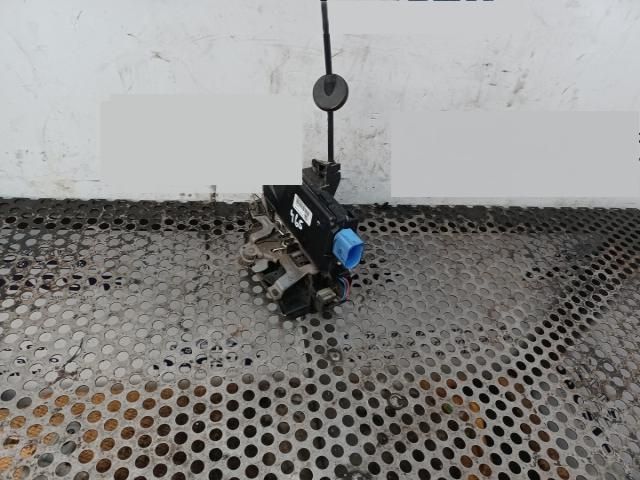 bontott VW GOLF V Jobb első Zsanér