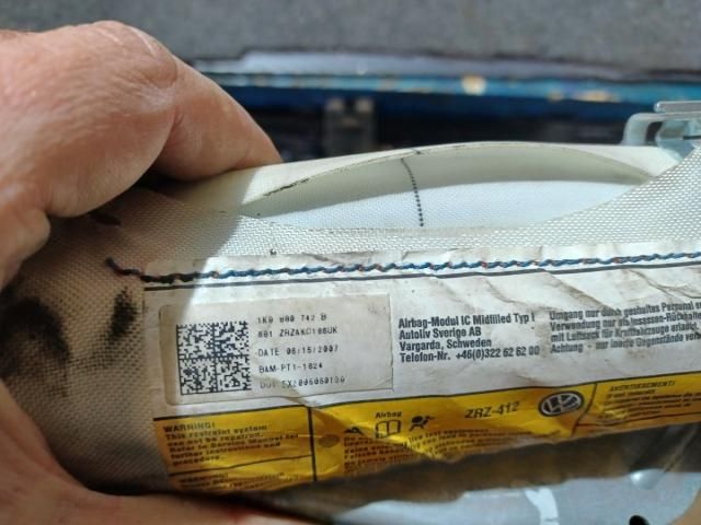 bontott VW GOLF V Jobb Fejlégzsák