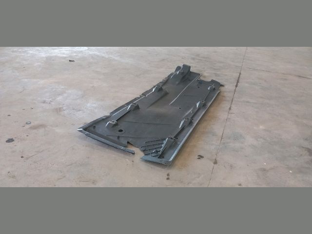 bontott VW GOLF V Jobb Fenéklemez