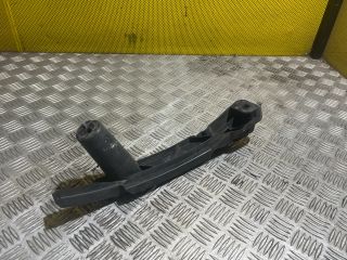 bontott VW GOLF V Jobb Fényszóró Tartó