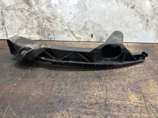 bontott VW GOLF V Jobb Fényszóró Tartó