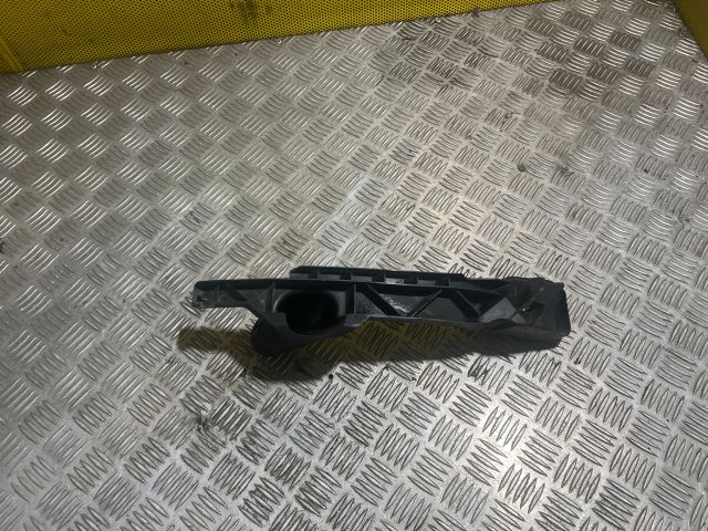 bontott VW GOLF V Jobb Fényszóró Tartó