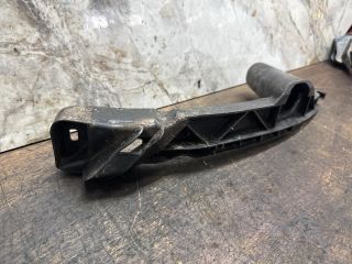 bontott VW GOLF V Jobb Fényszóró Tartó