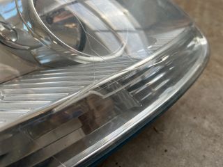bontott VW GOLF V Jobb Fényszóró
