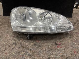 bontott VW GOLF V Jobb Fényszóró