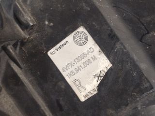 bontott VW GOLF V Jobb Fényszóró