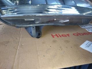 bontott VW GOLF V Jobb Fényszóró