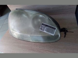 bontott VW GOLF V Jobb Fényszóró