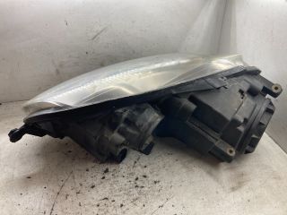 bontott VW GOLF V Jobb Fényszóró