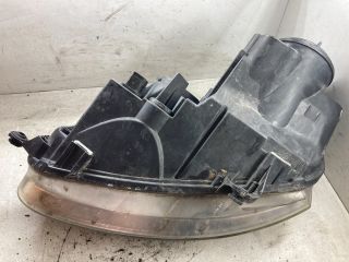 bontott VW GOLF V Jobb Fényszóró