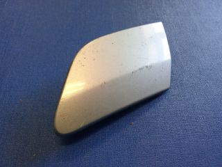 bontott VW GOLF V Jobb Fényszórómosó Fedél