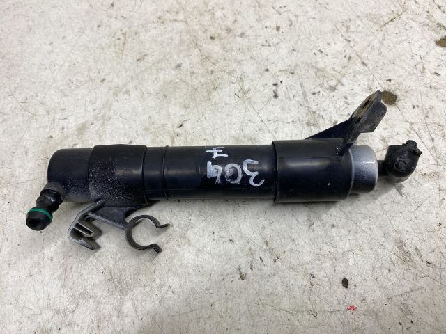 bontott VW GOLF V Jobb Fényszórómosó Fúvóka