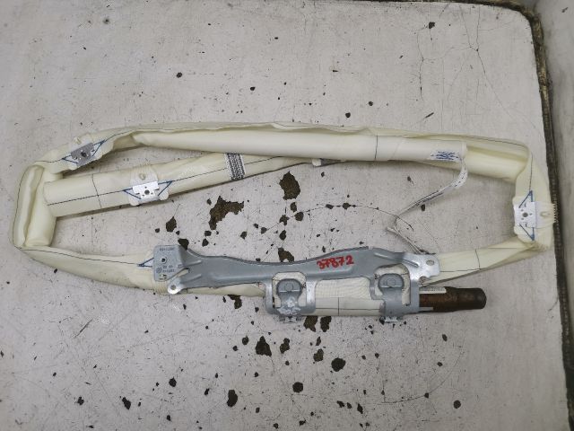 bontott VW GOLF V Jobb Függönylégzsák és Oldallégzsák