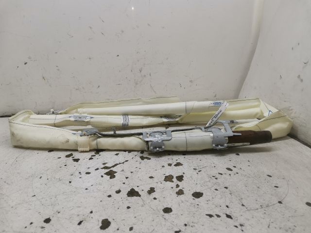 bontott VW GOLF V Jobb Függönylégzsák és Oldallégzsák