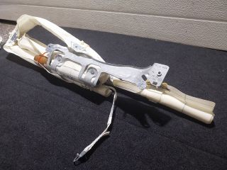 bontott VW GOLF V Jobb Függönylégzsák és Oldallégzsák