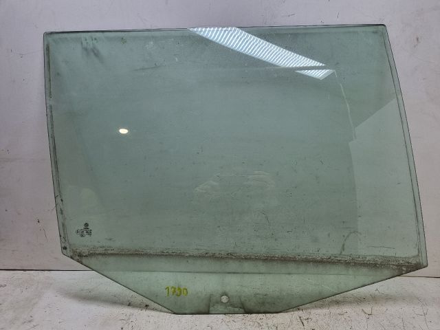 bontott VW GOLF V Jobb hátsó Ablak