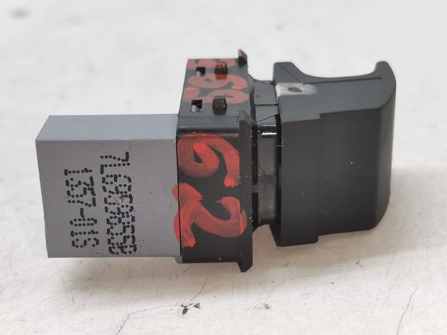 bontott VW GOLF V Jobb hátsó Ablakemelő Kapcsoló