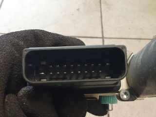 bontott VW GOLF V Jobb hátsó Ablakemelő Motor