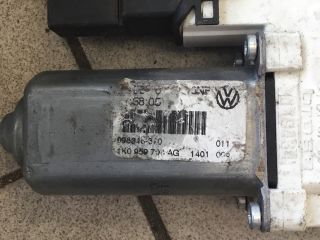 bontott VW GOLF V Jobb hátsó Ablakemelő Motor