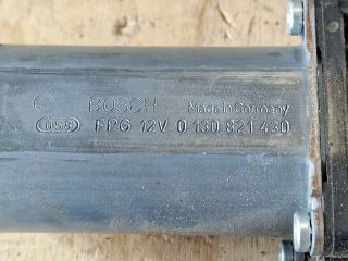 bontott VW GOLF V Jobb hátsó Ablakemelő Motor