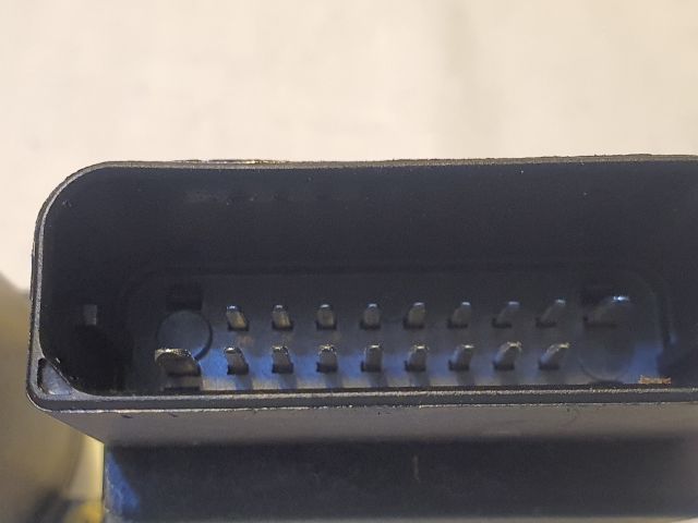 bontott VW GOLF V Jobb hátsó Ablakemelő Motor