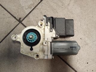 bontott VW GOLF V Jobb hátsó Ablakemelő Motor